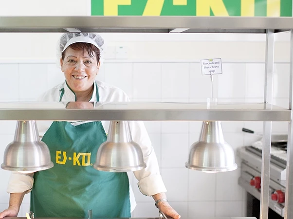 ES-KO-catering-canteen-cafeteria-food-services